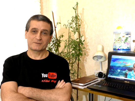 Виталий Пискун - видеоблогер из Украины.